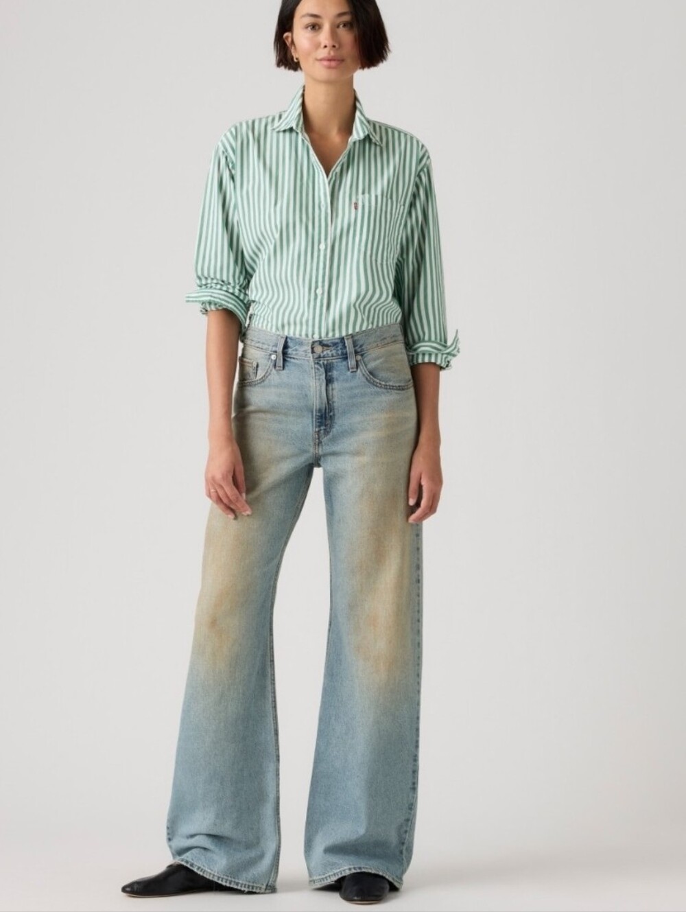 NWT Levi's Loose Boot Bootcut Jeans Broken-In Whiskered Light Wash Denim Rustic